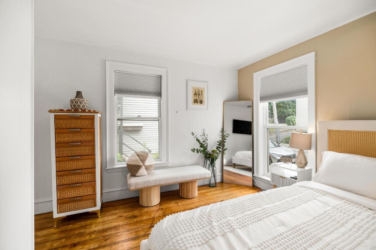 A By The Bay - Stunning Seaside Apartment Gloucester Exterior photo