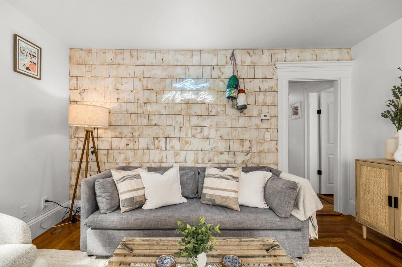 A By The Bay - Stunning Seaside Apartment Gloucester Exterior photo